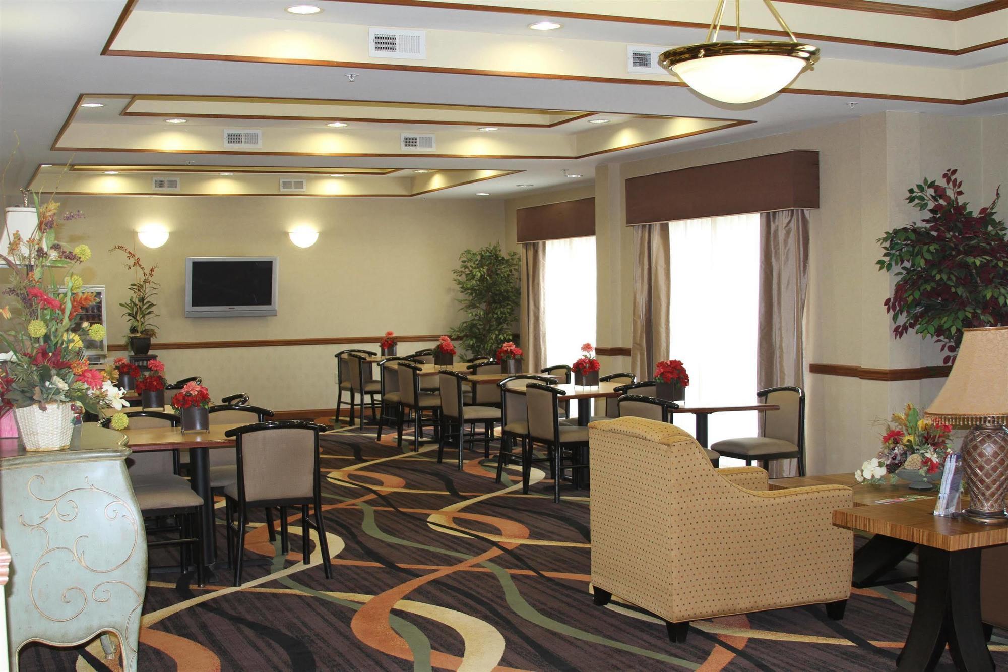 Best Western Smithfield Inn Restaurante foto